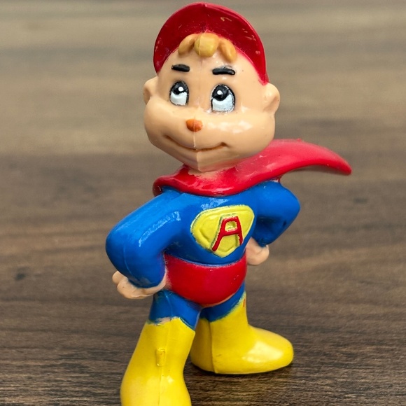 VINTAGE Alvin & the Chipmunks SUPER HERO ALVIN PVC Figure Bagdasarian 1983 CBS - Picture 1 of 8